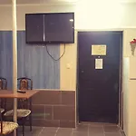 מלון Paralax 2*