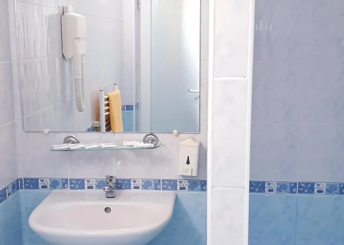 Paralax 2* 瓦爾納