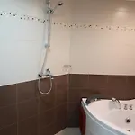 Paralax Hotel