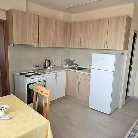 Paralax 2* Varna